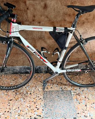 Bici da corsa FRW total carbon