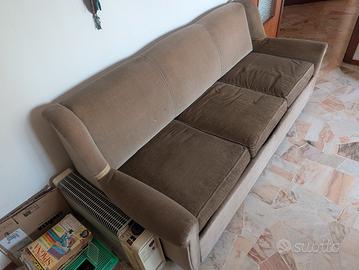 divano usato 