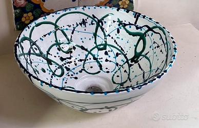 Lavabo ciotola di ceramica maiolica
