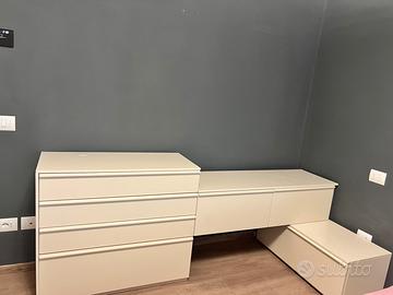 Mobili cassettiera