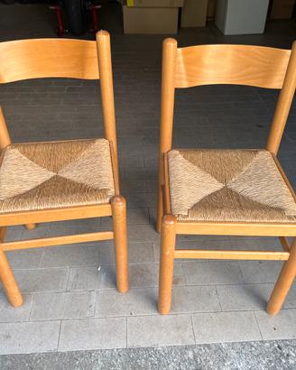 2 sedie in legno