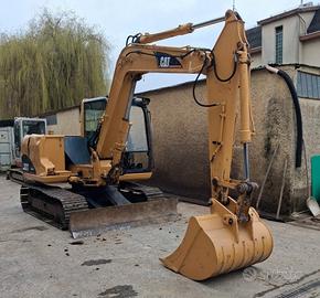 Escavatore usato CATERPILLAR 307
