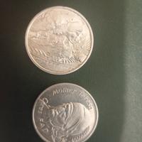 2 medaglie commemorative tenute benissimo 