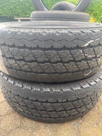 Pneumatici 215 70 15 C estivi Bridgestone