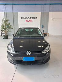 VW Golf serie 7 1.6 TDI 5p. GARANZIA 2 ANNI