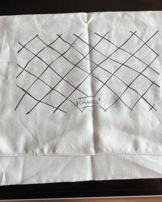 Dust bag Karl Lagerfeld per CHANEL