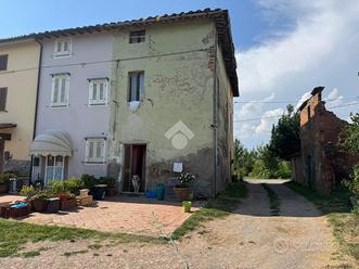 CASA DI CORTE A PONTE BUGGIANESE