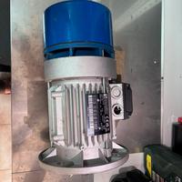 Motore elettrico trifase con freno MGM 0,75kW