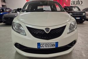 Lancia Ypsilon 1.0 FireFly 5 porte S&S Hybrid Ecoc