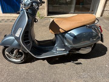 Vespa gts 300
