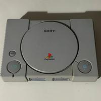 PlayStation 1 compelta di cavi + HDMI + 2 memory
