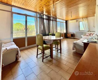 5 LOCALI A SAN BENEDETTO DEL TRONTO