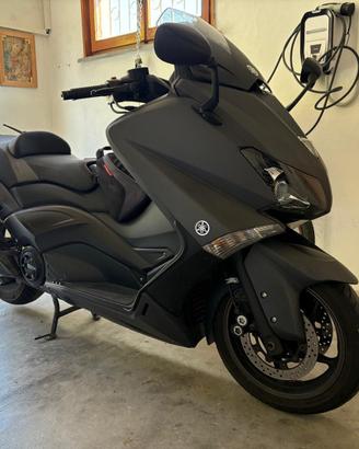 Yamaha TMAX 530