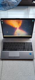 PC portatile HP 250 G8