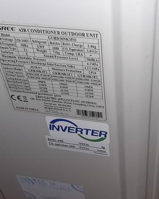 Condizionatore a soffitto
