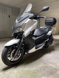 Yamaha X-Max 400 - 2016