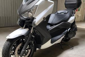 Yamaha X-Max 400 - 2016