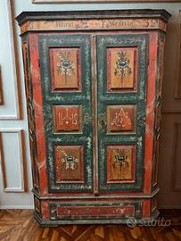 Armadio Val Pusteria 1832