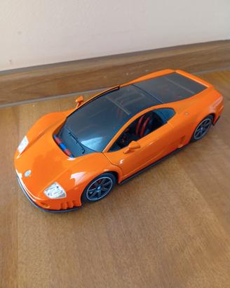 Volkswagen W12 Nardò (2001) - 1/18 - Signature