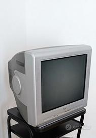 TV 21 pollici ideale per retrogaming e TV normale 