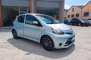 Toyota Aygo 1.0 12V VVT-i 5PORTE KM 100000