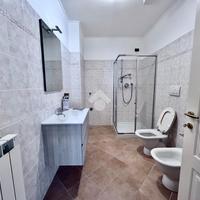 4 LOCALI A FINALE LIGURE