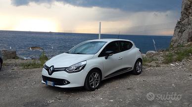 RENAULT Clio 1.2 75CV 5 porte Live