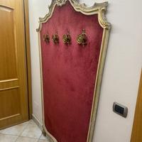 Appendiabiti da parete stile classico