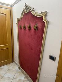 Appendiabiti da parete stile classico