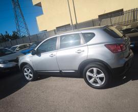 Nissan Qashqai 1.5 dCi DPF Tekna tetto panoramico