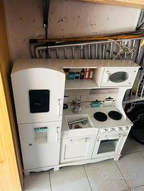 Cucina giocattolo