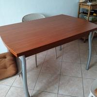 Tavolo allungabile 4/8 persone