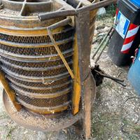 Torchio idraulico manuale per uva