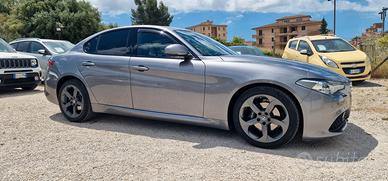 Alfa Romeo Giulia 2.2 Turbodiesel 180 CV AT8 Sport