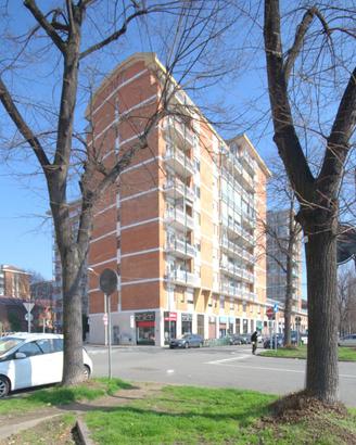 3 LOCALI A TORINO