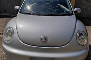 Volkswagen New Beetle  anno 2005 