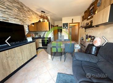 TRILOCALE IN DUPLEX +BOX