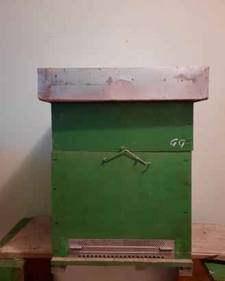 Arnie cubo, melari e materiale per apicoltura