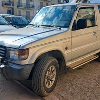 Mitsubishi pajero 2.5 Cc , 4x4, diesel.