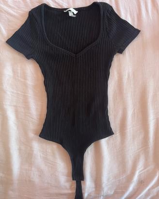 Body con con scollo a V