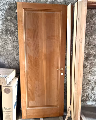 Porte da interno in ciliegio legno massello