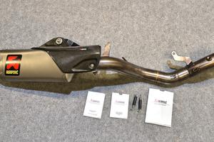 Scarico AKRAPOVIC Yamaha R1 17 - 24 Titanio