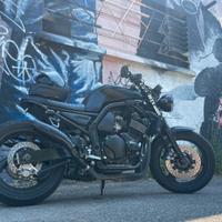 Yamaha fazer 600 fzs cafe racer
