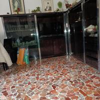 Credenza più tavolo completo in legno massiccio