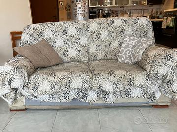 Coppia di Divani 3+2 posti