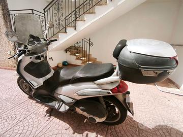 Beverly 250