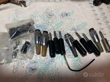 materiale elettronico