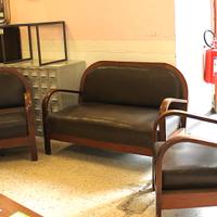 Divanetto più due poltrone decò