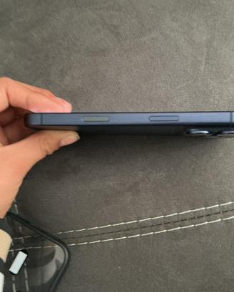 iPhone 17 pro 256 ha 100 batteria