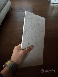 Piastrelle bianche 15x30 cm